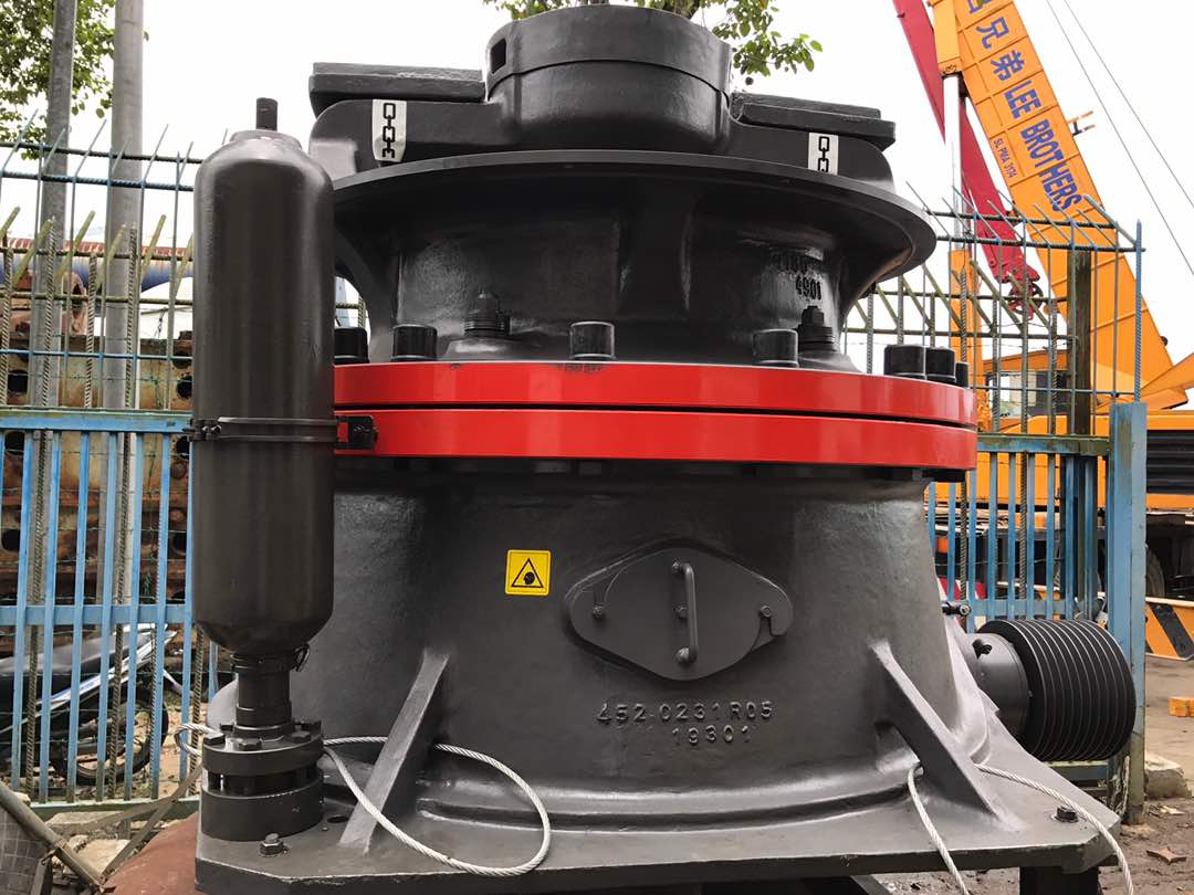 Crushing plant machinery